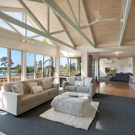 Pelican Lake Holiday House Merimbula Exterior foto